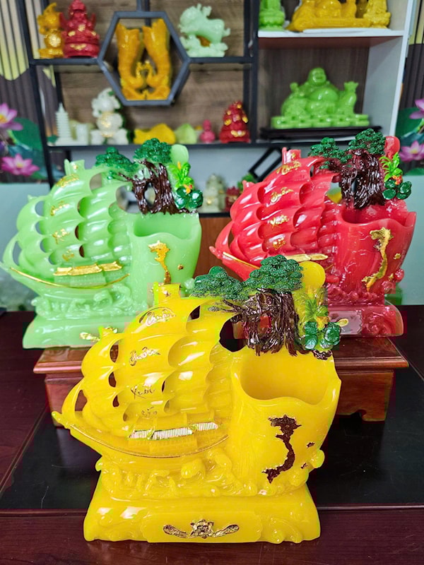Thuận Buồm Ống Bút